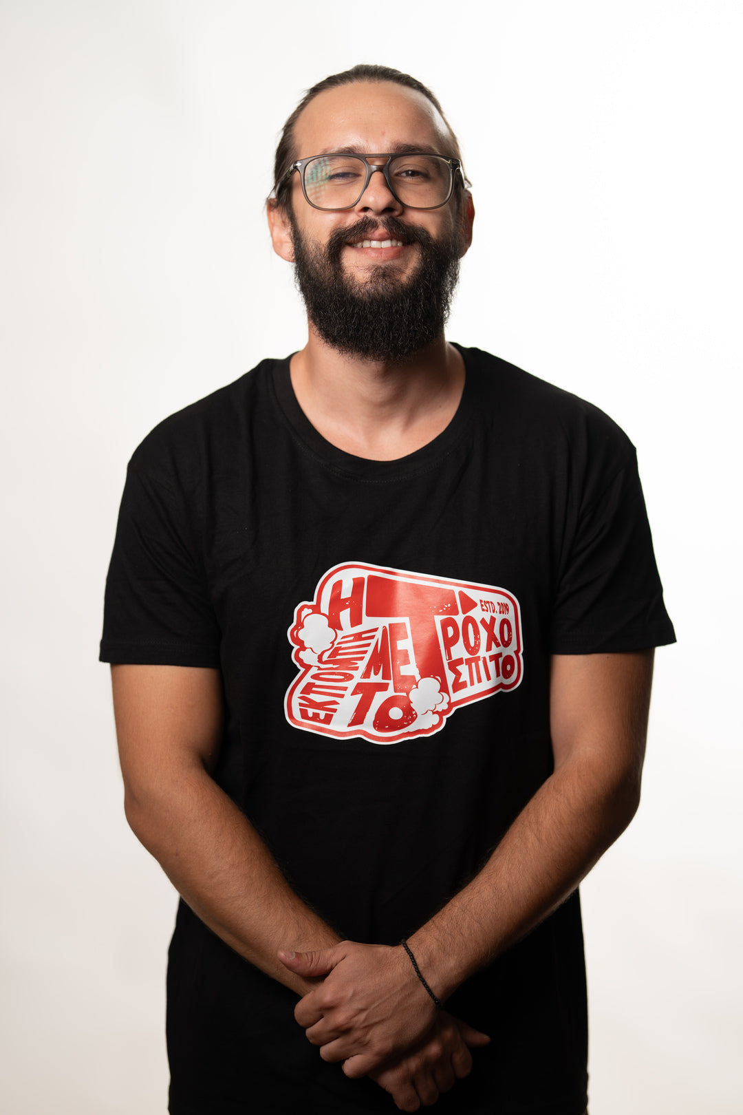 T-shirt Γυναικεία Η εκπομπή με το τροχόσπιτο ( η μιεχ ποιότητα )